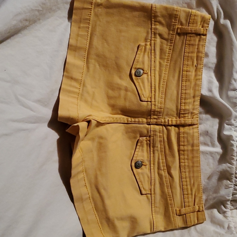 American Rag Shorts - Picture 2 of 4